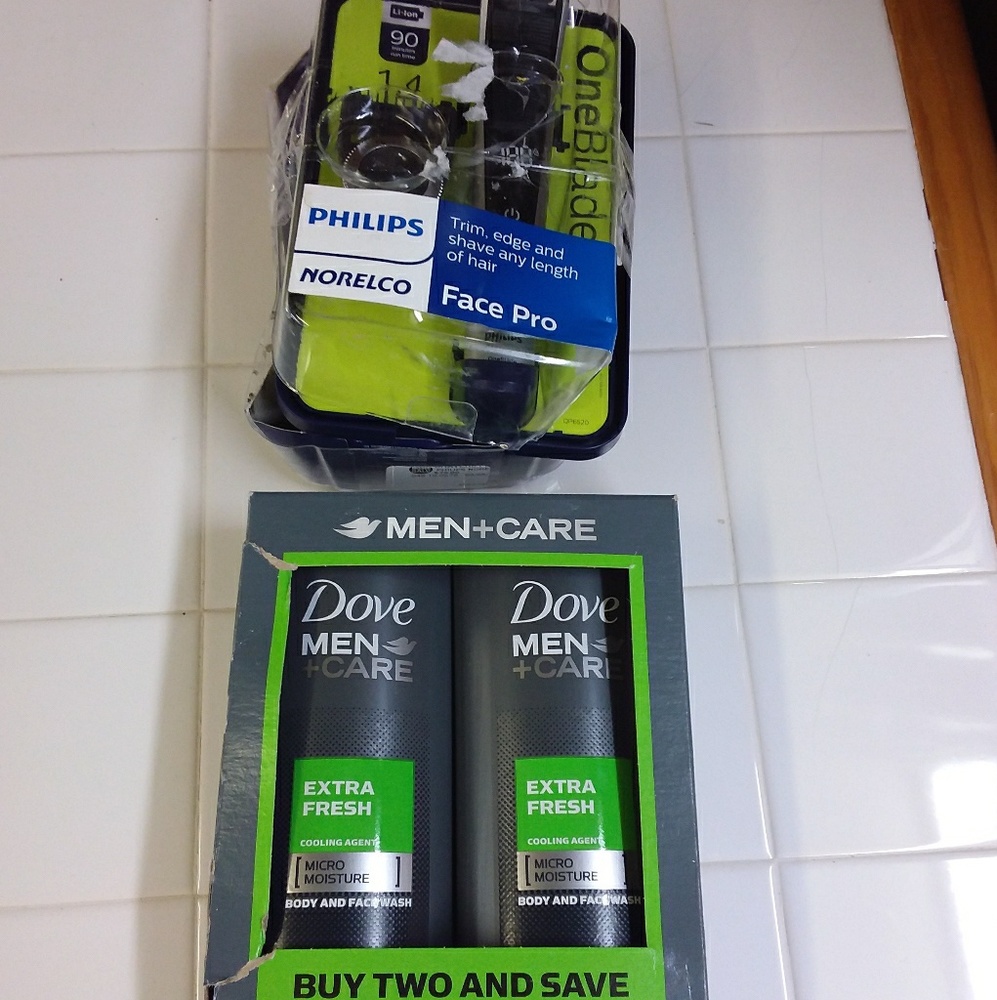 Philips Norelco OneBlade Pro Hybrid Rechargeable